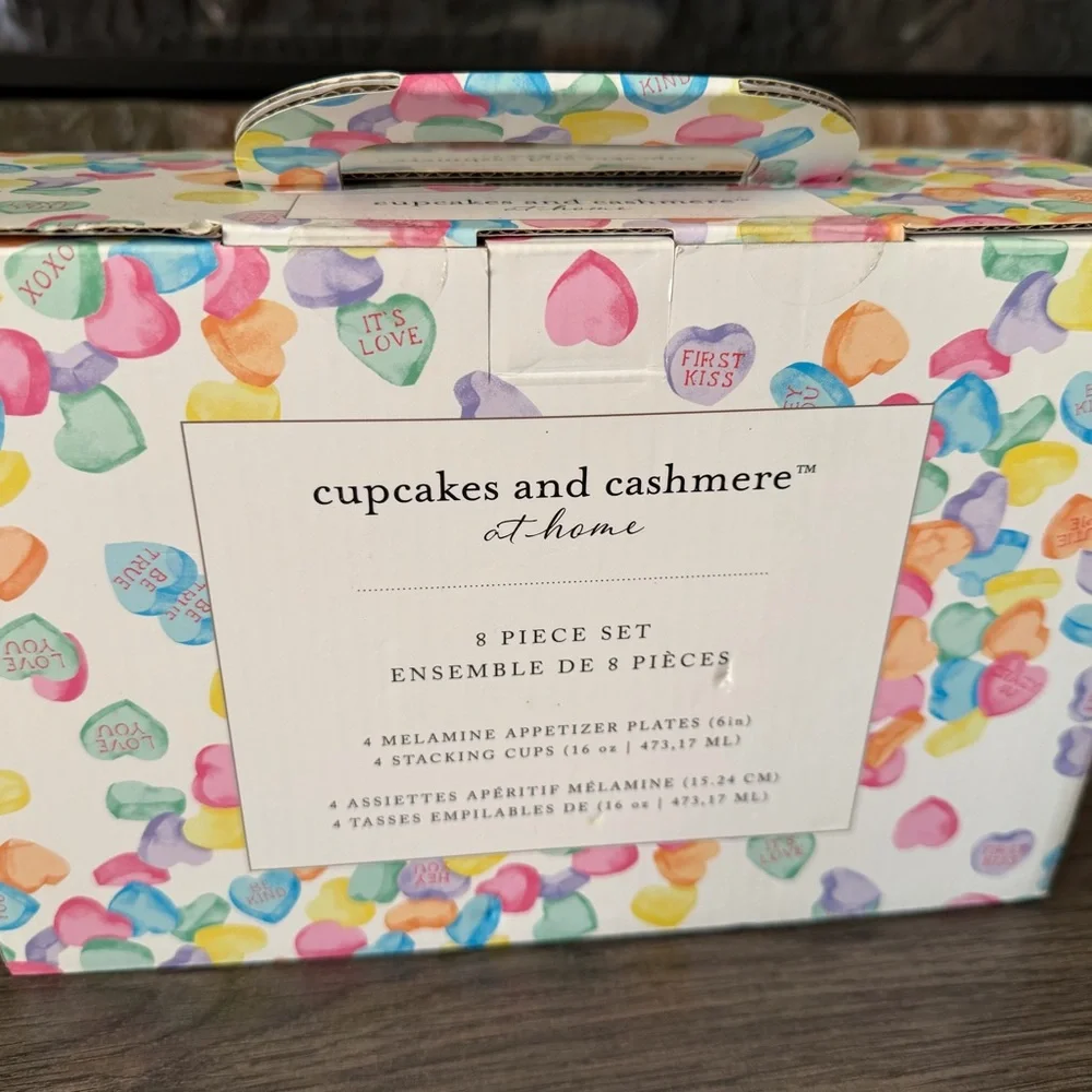cupcakes & cashmere Colorful Heart Party Cup Set